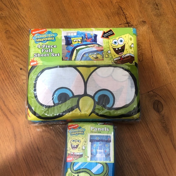 Nickelodeon Other - Spongebob 4 piece bedding set and window panels